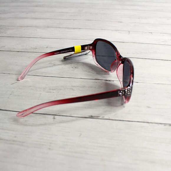 Foster Grant Women\'s Polarized Sunglasses